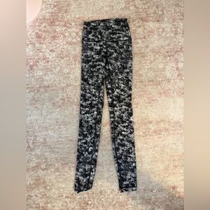 Lululemon Leggings!!